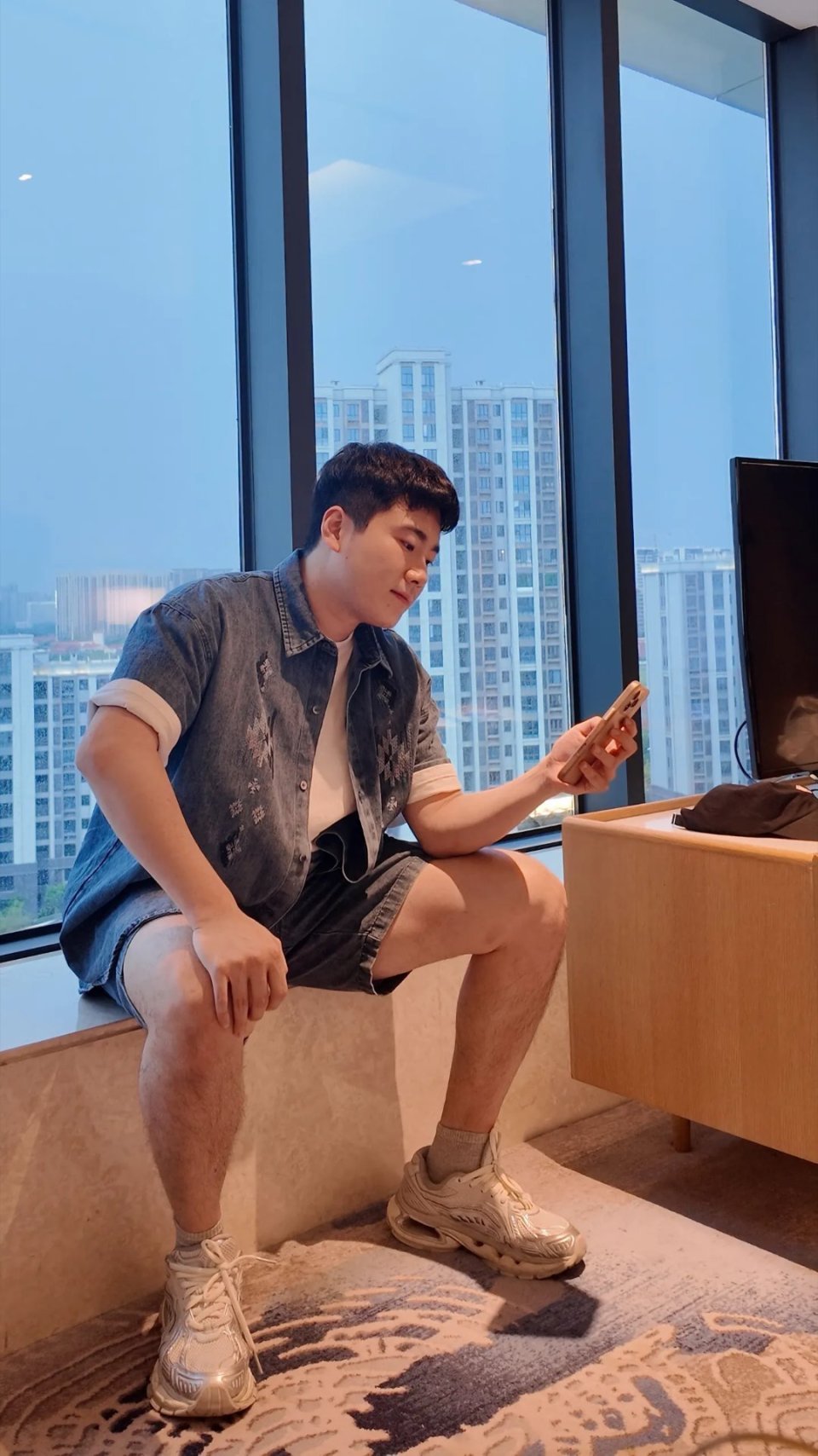 SShS, 率提前结束