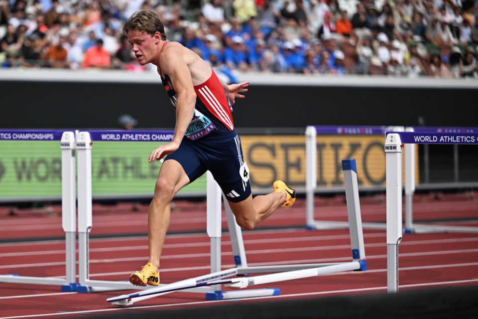 新华社记者, img