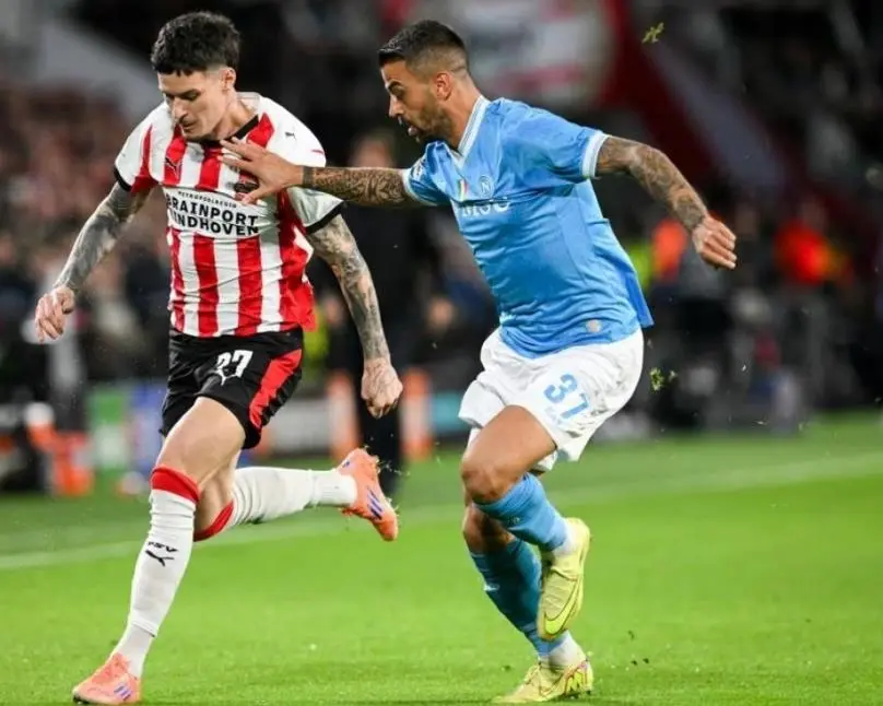 同时也是这, 位列积分榜